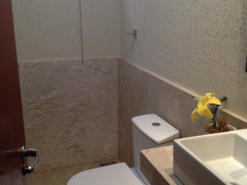 Casa à venda Taguatinga Norte (Taguatinga) com 360m² e 3 quartos por R$ 880.000 - 1974759944-abac1030-6b46-4308-8a4a-48a9d7a853e1.jpeg