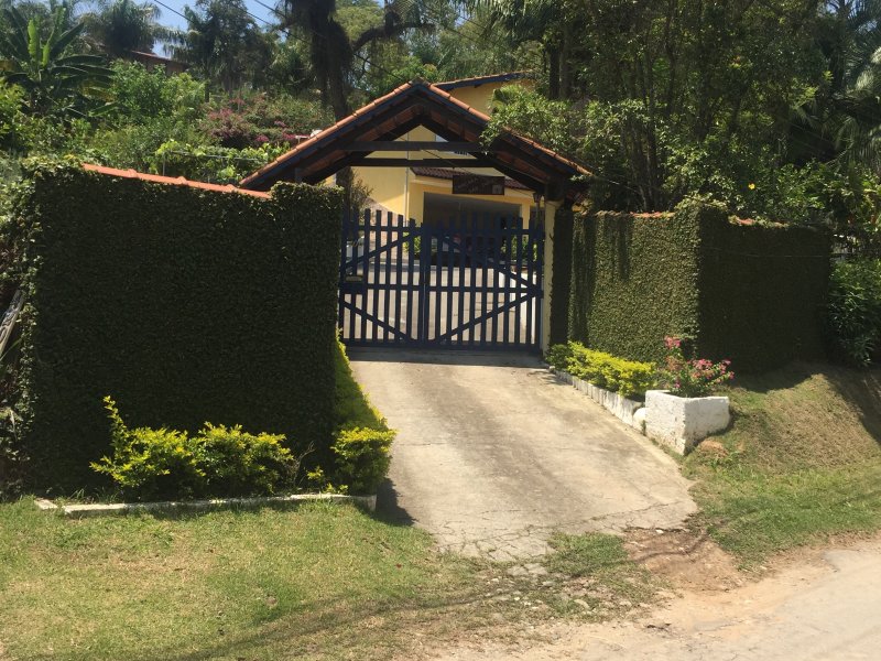 imóvel com 2500m² - Itapeti - Mogi das Cruzes