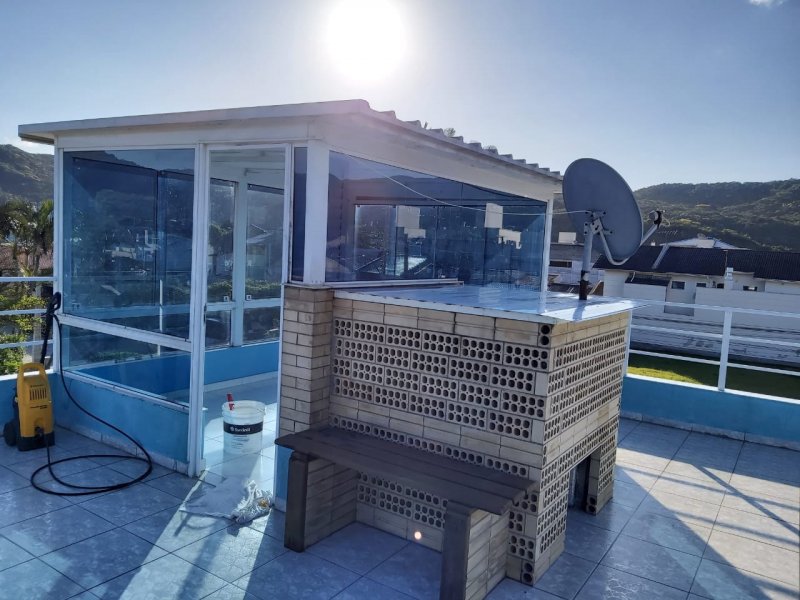 Casa à venda Bombas com 190m² e 5 quartos por R$ 750.000 - 1128254893-9e1b9447-73b6-48af-a961-d4b79df7a806.jpg