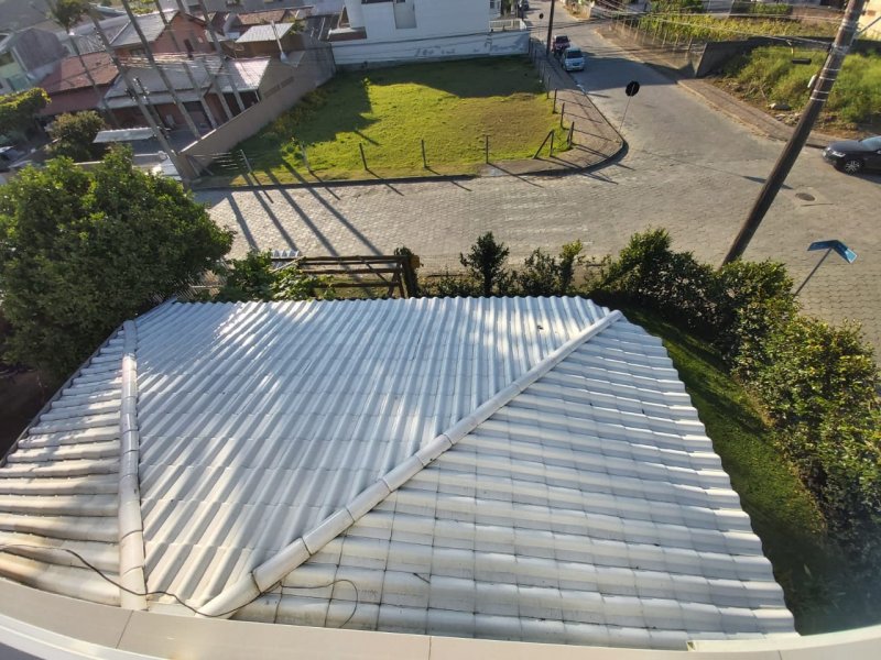 Casa à venda Bombas com 190m² e 5 quartos por R$ 750.000 - 379837853-9fedb927-4eca-4bc1-afd5-b19779658fce.jpg