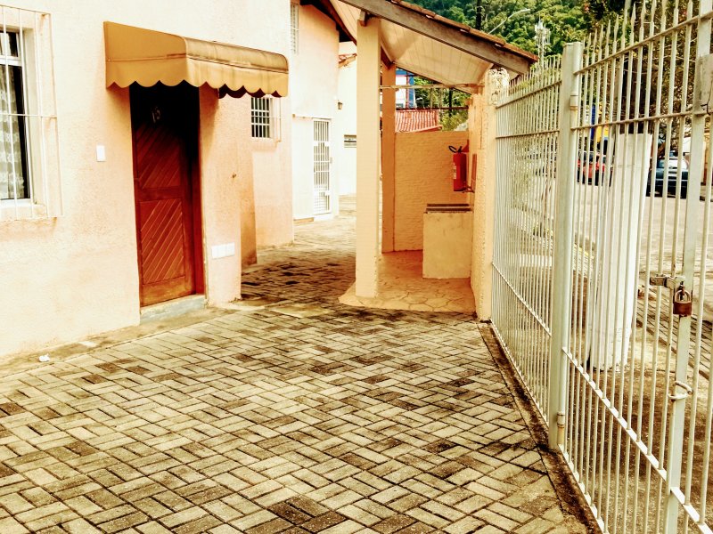 Casa de condomínio à venda Jardim Estrela Dalva com 100m² e 1 quarto por R$ 150.000 - 2090098347-img-20201124-0936322.jpg