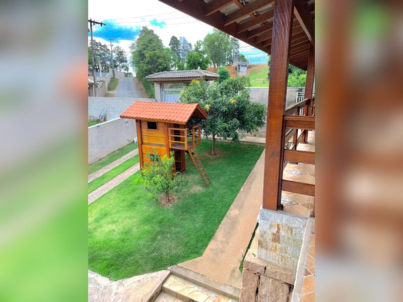 Casa à venda Santa Isabel com 415m² e 4 quartos por R$ 940.000 - 06c10605-3e93-452f-8bf7-140f1def7743.JPG