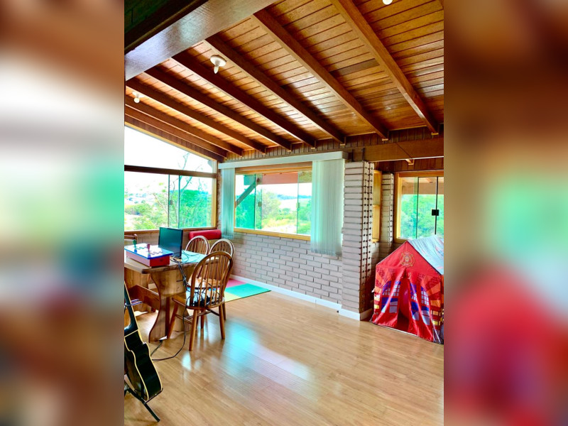 Casa à venda Santa Isabel com 415m² e 4 quartos por R$ 940.000 - 4c24f550-8392-4b48-a135-159cad714a43.JPG