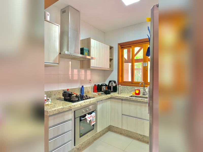 Casa à venda Santa Isabel com 415m² e 4 quartos por R$ 940.000 - d5e0e616-b2a9-458a-854c-e2c78e5afe1f.JPG