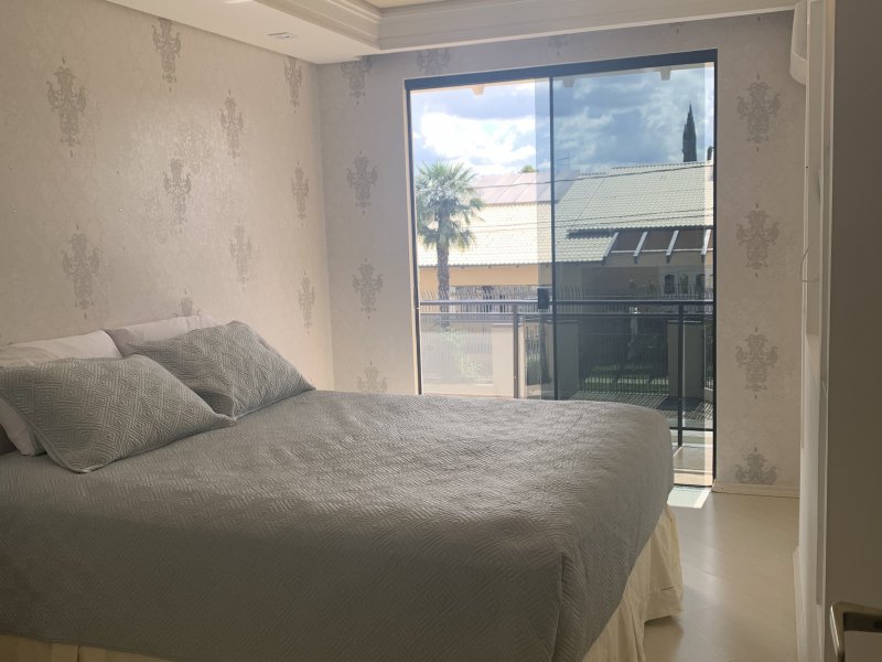 Casa à venda Centro com 320m² e 4 quartos por R$ 1.200.000 - 1780450869-4ec3279d-8ef3-4dba-b7fa-05a975e6fc57.jpeg