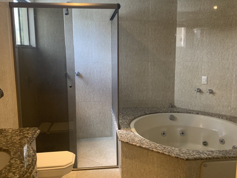 Casa à venda Centro com 320m² e 4 quartos por R$ 1.200.000 - 2070264285-b3e43a07-bef8-471f-b9bd-d7240b1d4070.jpeg