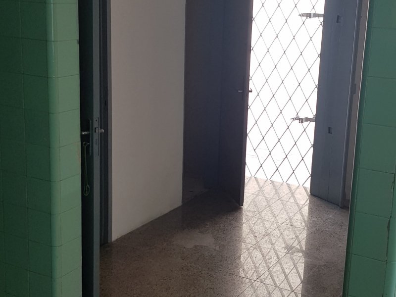 Casa à venda Monte Castelo com 300m² e 4 quartos por R$ 700.000 - 637811330-20200229-104729.jpg