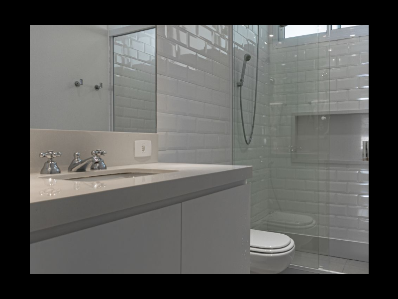 Apartamento à venda Brooklin com 203m² e 4 quartos por R$ 2.350.000 - 2094944745-banheiro-1.png