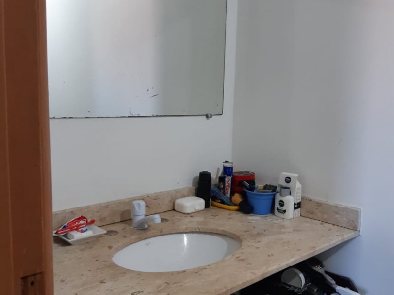Apartamento à venda Jardim Ubirajara com 70m² e 3 quartos por R$ 350.000 - 1237221195-banheiro-2-2.jpeg