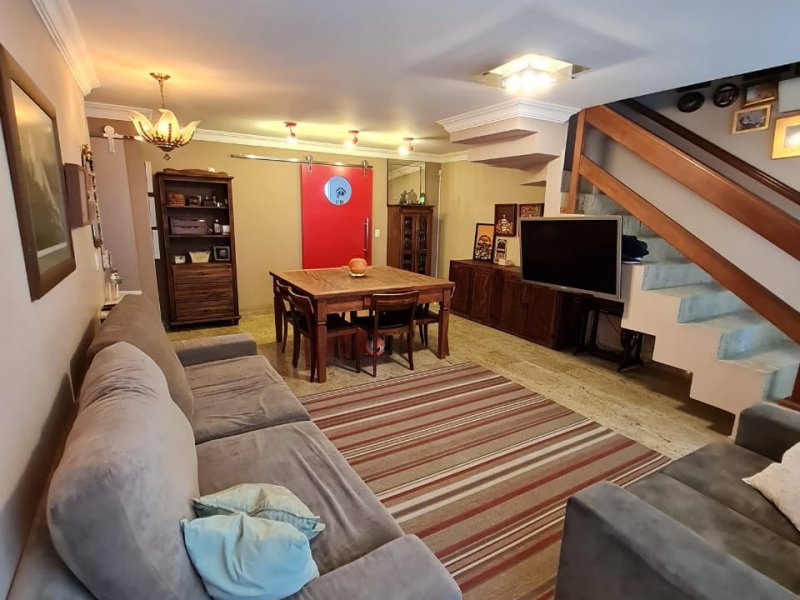 Casa à venda Tarumã com 230m² e 3 quartos por R$ 1.335.000 - 338330478-03-sala-de-estar-e-jantar.jpeg