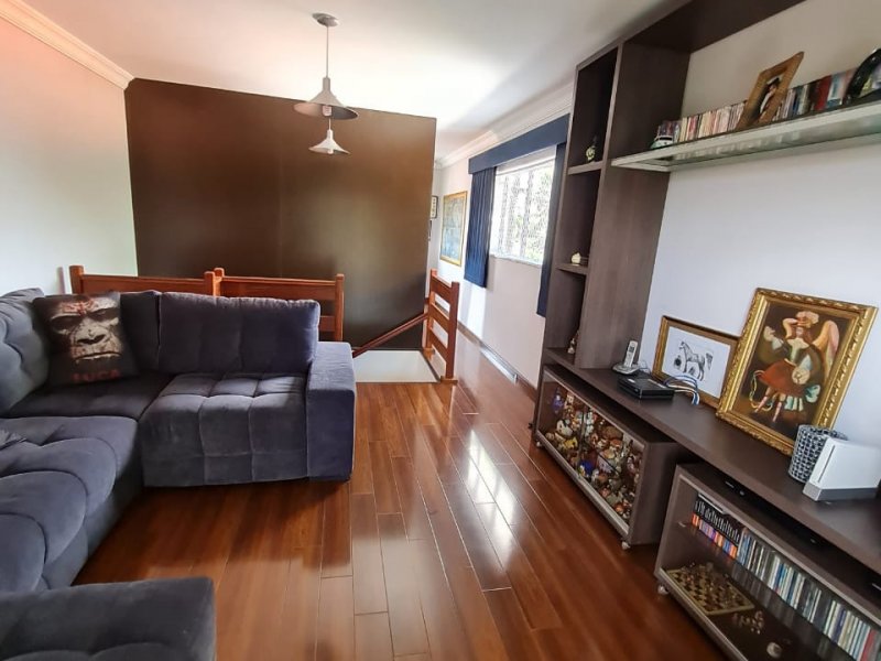 Casa à venda Tarumã com 230m² e 3 quartos por R$ 1.335.000 - 529373743-22-sala-de-tv-3-pavimento.jpeg