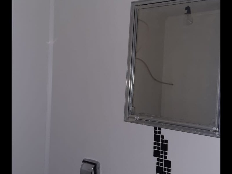 Comercial para alugar Penha Circular com 27m² e  quartos por R$ 500 - 712112104-img-20210112-wa0019.jpg