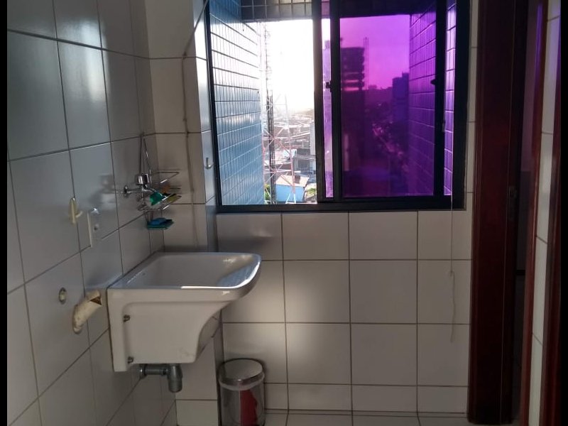 Apartamento à venda Jatiúca com 79m² e 3 quartos por R$ 350.000 - 774295915-area-serv.jpeg