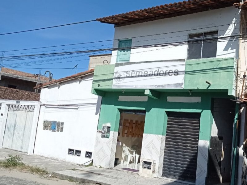 Casa à venda Bairro Santa Cruz com 195m² e 2 quartos por R$ 195.000 - 757257844-imovel.jpg