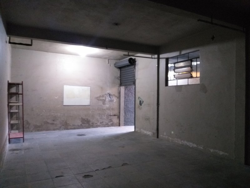 Casa à venda São Lourenço com 250m² e 3 quartos por R$ 380.000 - 1335487391-20-galpao-de-50m2-do-fundo-para-a-porta.jpg