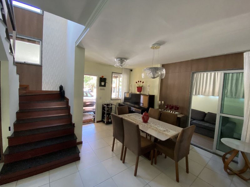 imóvel com 235m² - Parque Residencial Laranjeiras - Serra