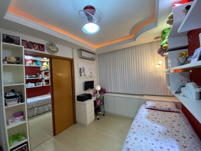 imóvel com 235m² - Parque Residencial Laranjeiras - Serra