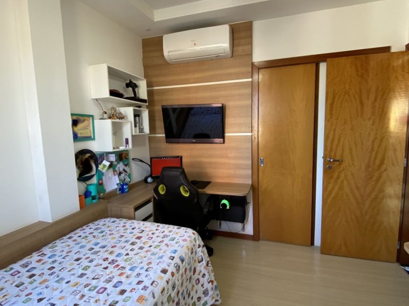 imóvel com 235m² - Parque Residencial Laranjeiras - Serra