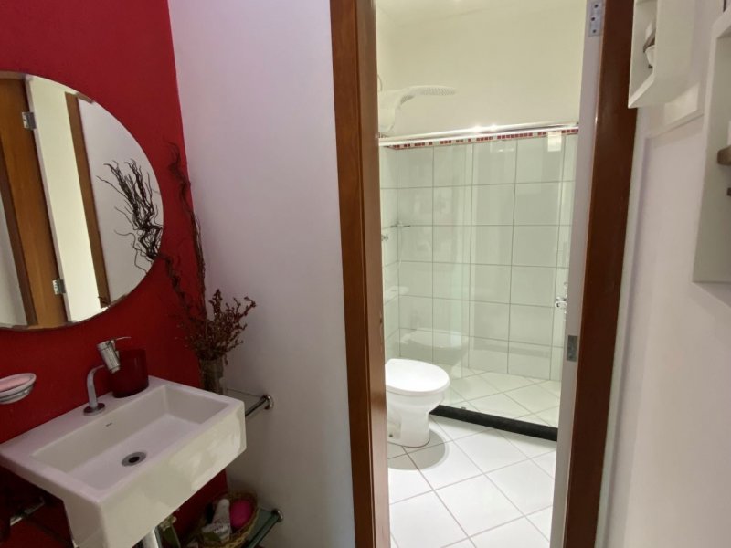 imóvel com 235m² - Parque Residencial Laranjeiras - Serra