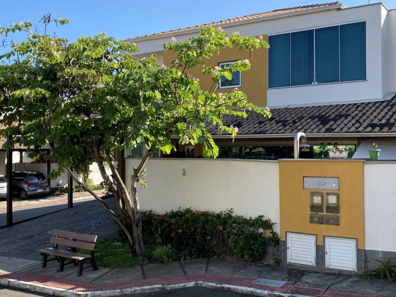 imóvel com 235m² - Parque Residencial Laranjeiras - Serra