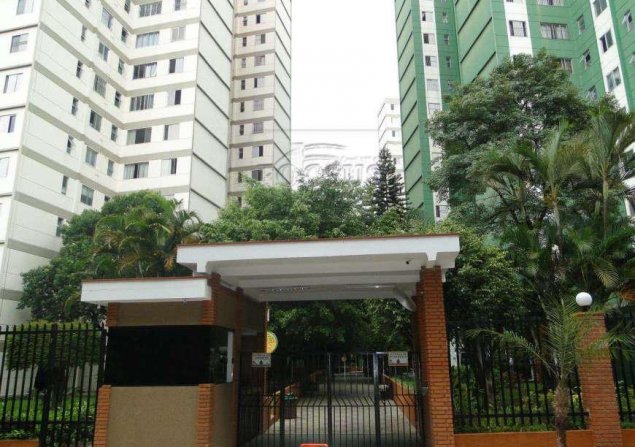 imóvel com 61m²
