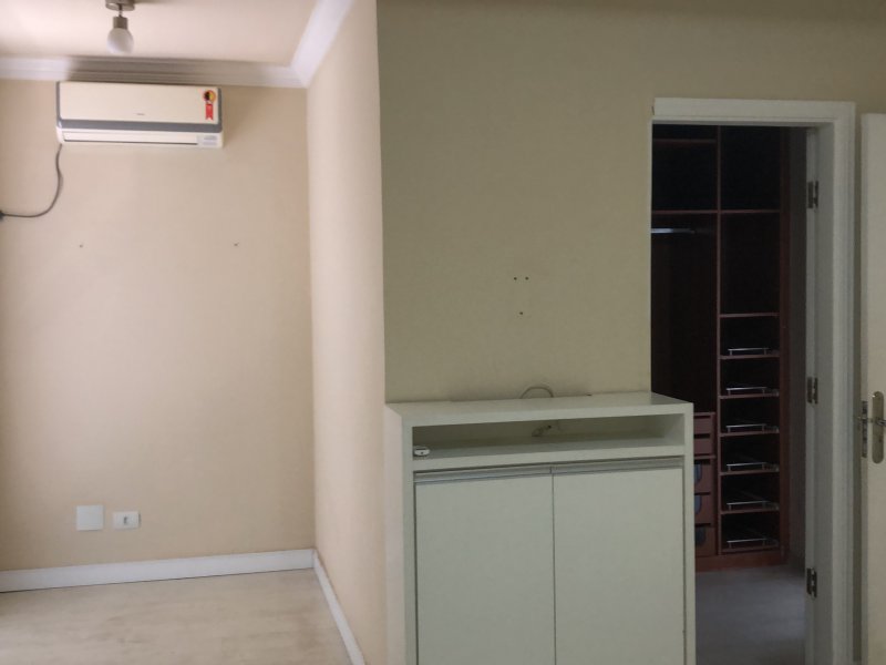 imóvel com 365m² - Residencial Tres (Alphaville) - Santana de Parnaiba