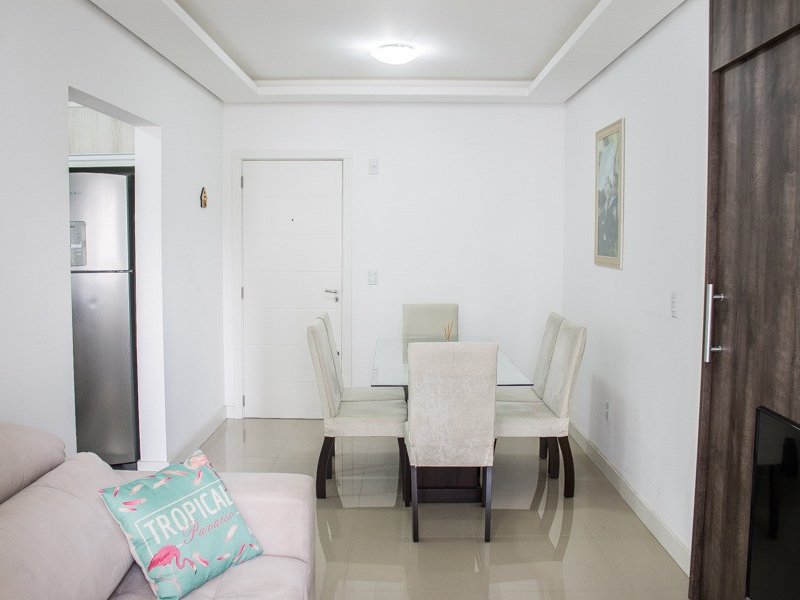 imóvel com 68m² - Barreiros - São José