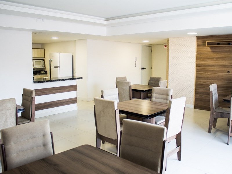 imóvel com 68m² - Barreiros - São José