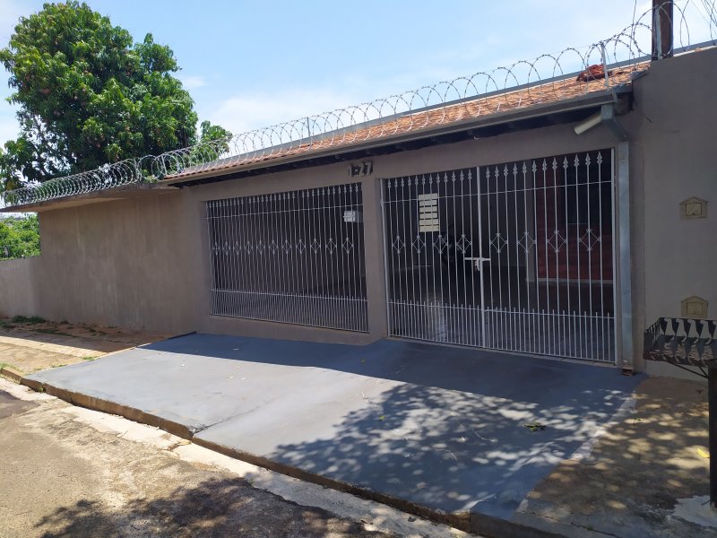 Casa à venda Jardim Rosa Branca com 152m² e 3 quartos por R$ 270.000 - 723692056-img-20201110-125144.jpg