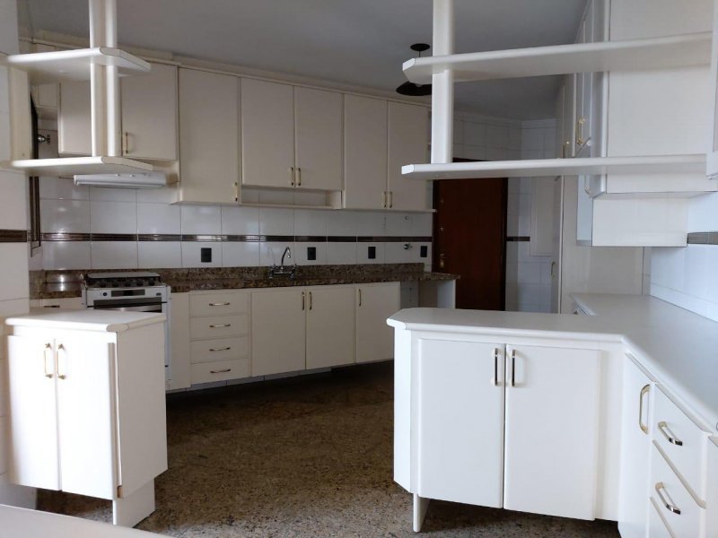 Apartamento à venda Barcelona com 234m² e 3 quartos por R$ 870.000 - 1991303401-80fb783c-4ec0-43af-9ec6-e8cac09f557c.jpg
