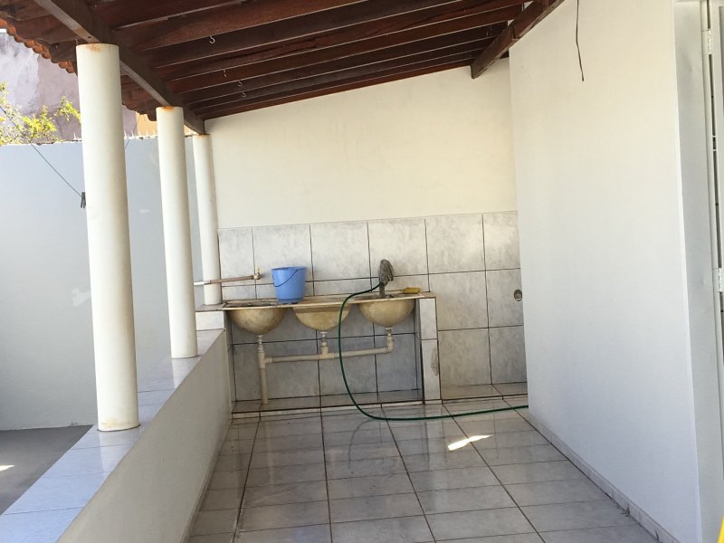 Casa para alugar Jardim Brasilia com 158m² e 3 quartos por R$ 285.000 - 1676998509-e4acaaa9-8fca-4fa8-b4cf-ebea8e61a1b8.jpeg