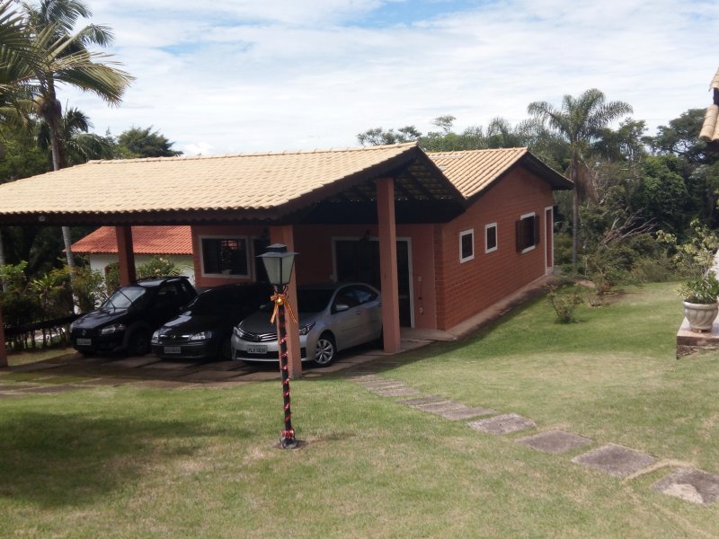 imóvel com 400m² - Monte Sankhya - Serra Negra