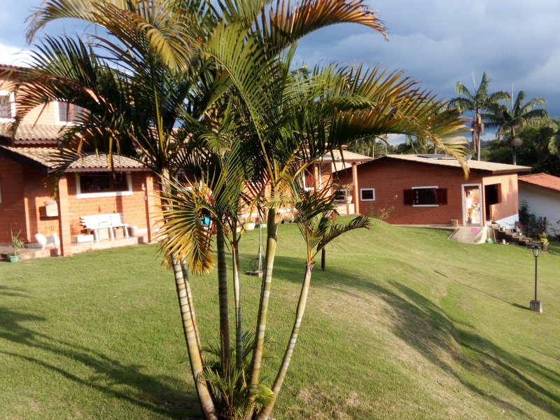 imóvel com 400m² - Monte Sankhya - Serra Negra