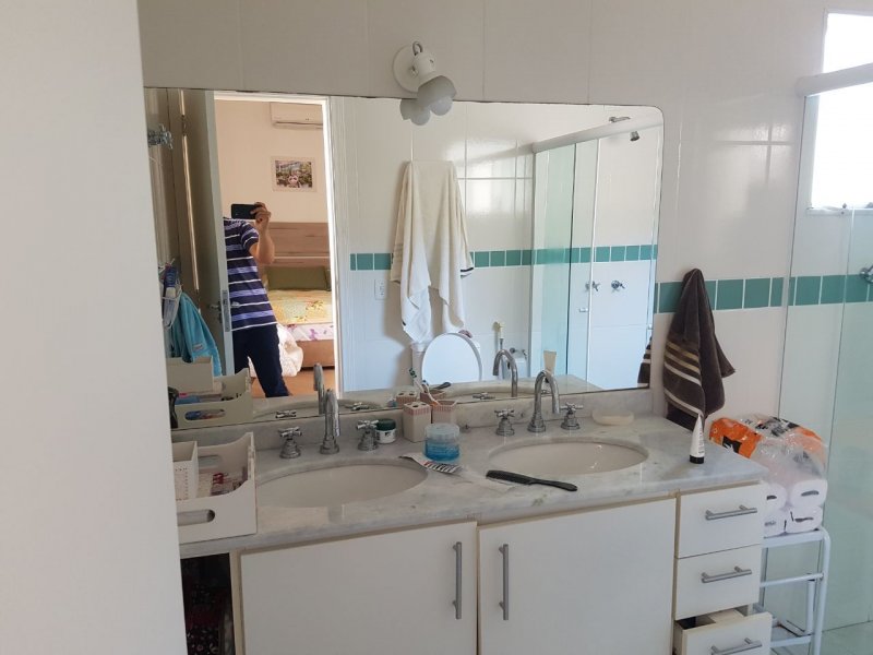 imóvel com 211m² - ITAICI - Indaiatuba