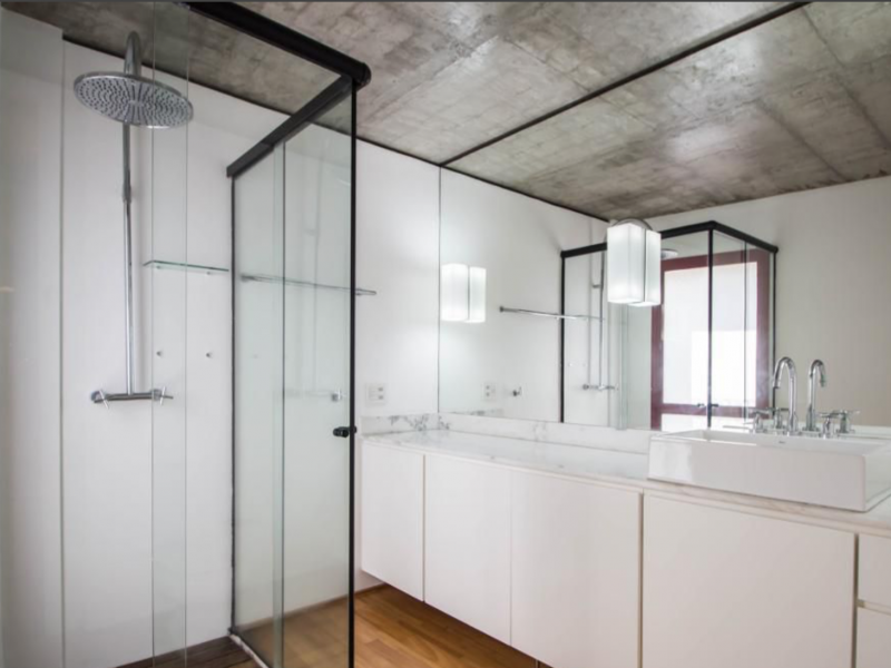 Apartamento para alugar Jardim das Bandeiras com 112m² e 1 quarto por R$ 7.500 - 2111545040-banheiromprincipal.png
