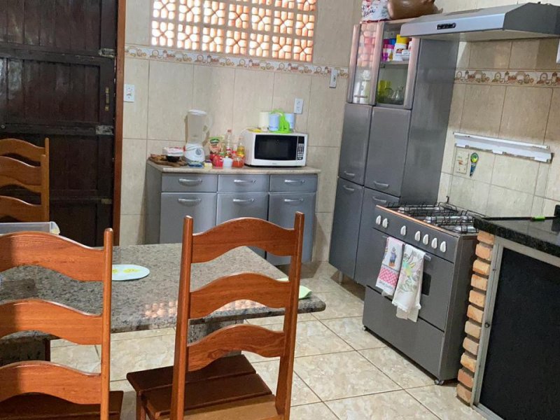 Casa à venda Centro com 528m² e 4 quartos por R$ 320.000 - 761238018-3faffa1b-1536-4eac-9373-c4e13d6c726f.jpeg