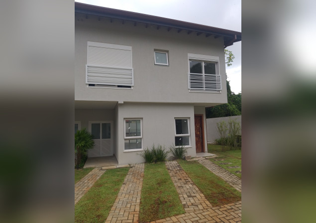 imóvel com 195m²