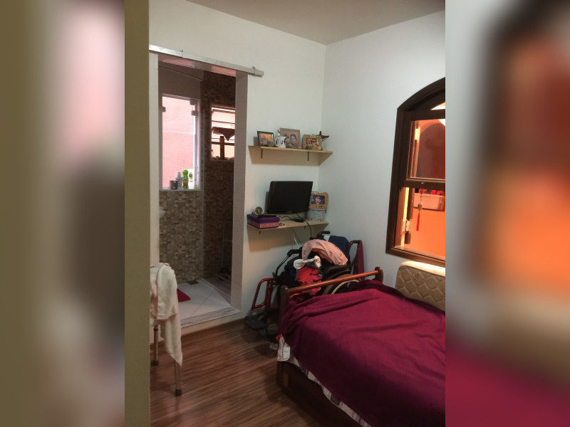 Casa à venda Vila Tibiriçá com 200m² e 5 quartos por R$ 680.000 - img-7751.jpg