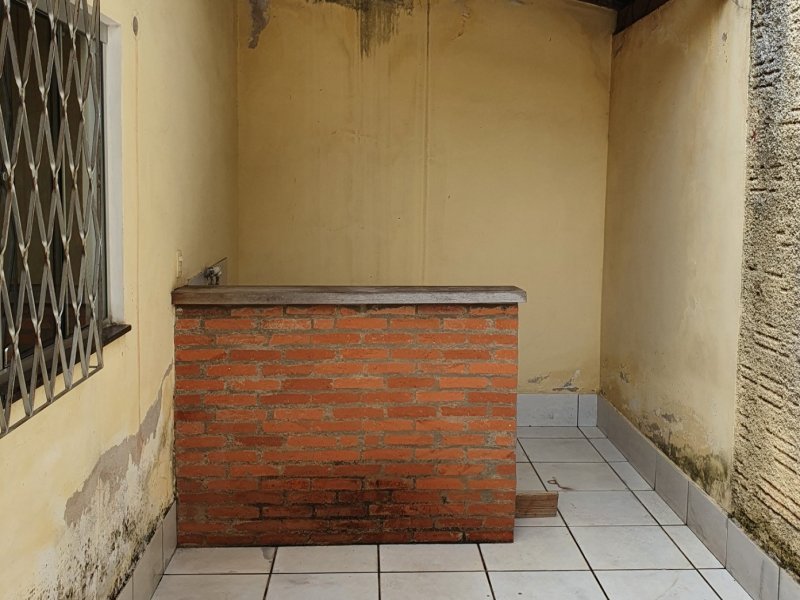 Casa à venda Jardim Monumento com 95m² e 2 quartos por R$ 270.000 - 1369055504-quintal.jpg