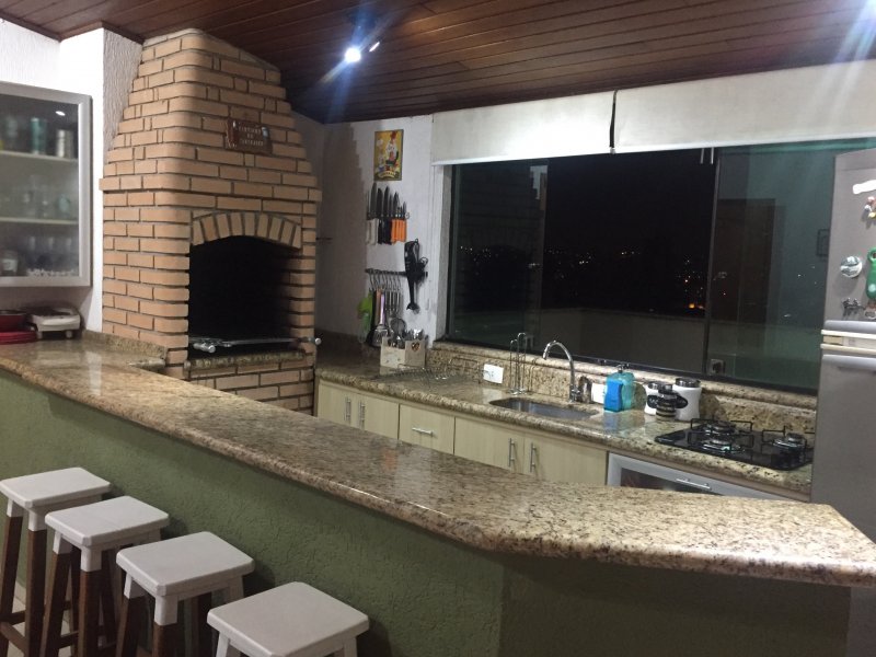 Cobertura à venda Vila Jahu com 237m² e 3 quartos por R$ 935.000 - 986434173-40184d16-8068-4d47-91dd-3d2bc720c708.jpeg