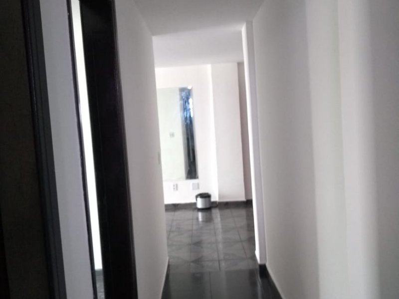 Apartamento para alugar Oswaldo Cruz com 75m² e 2 quartos por R$ 850 - 1760243367-4ddc5251-588c-48d7-b639-e171e85efa43.jpeg