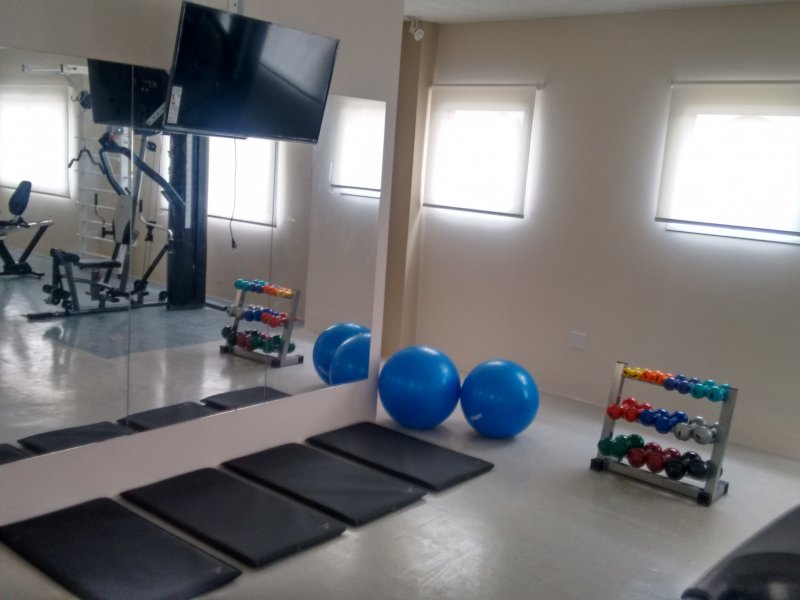 Apartamento à venda Jardim Marilu com 46m² e 2 quartos por R$ 250.000 - 696504620-academia-02.jpg