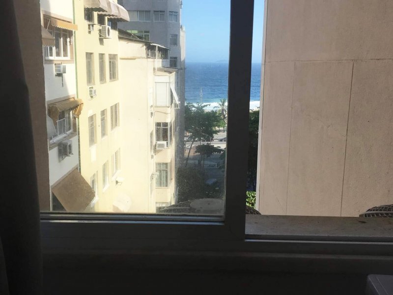 Apartamento à venda Leme com 120m² e 3 quartos por R$ 1.900.000 - 1072684588-quarto-maior-de-frente-com-closet-4.jpg