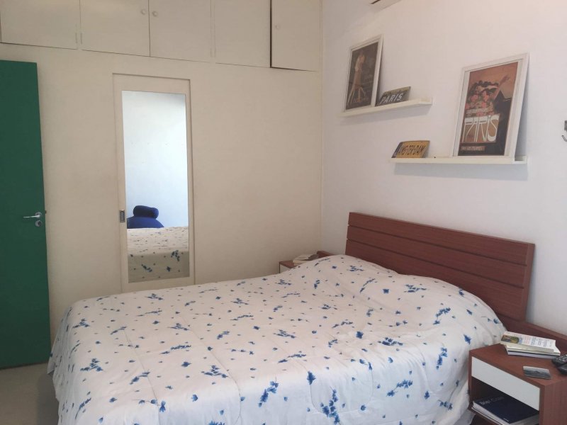 Apartamento à venda Leme com 120m² e 3 quartos por R$ 1.900.000 - 1335916231-quarto-maior-de-frente-com-closet-1.jpg