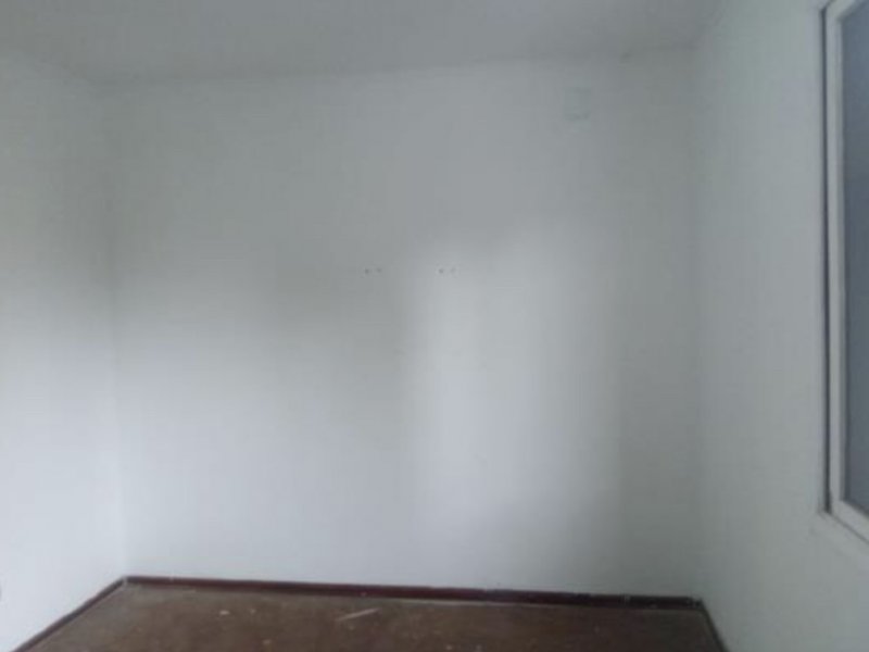 Casa à venda Vila Belmiro com 21215m² e 3 quartos por R$ 600.000 - 1755072471-60e3fcac-4baf-4ce4-97b7-8b2c678a0e65.jpeg