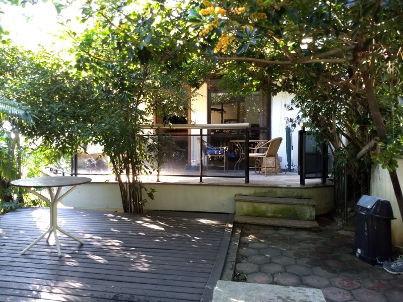 Casa à venda Jardim Guanabara com 250m² e 3 quartos por R$ 980.000 - 1614936622-varanda-e-deck-1-andar.jpg