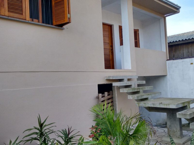 Casa à venda Centro com 300m² e 3 quartos por R$ 1.200 - 828701464-c026ca52-5950-4006-9baa-1247f5a69ae8.jpg