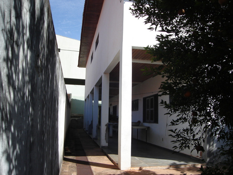 Casa à venda Jardim Nova Europa com 400m² e 5 quartos por R$ 900.000 - 1006080277-dsc00078.jpg