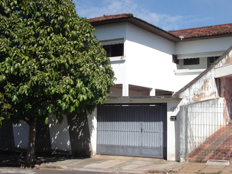 Casa à venda Jardim Nova Europa com 400m² e 5 quartos por R$ 900.000 - 1989557366-dsc00074.jpg