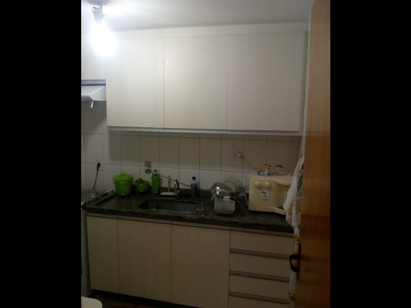 Apartamento à venda Setor dos Afonsos com 60m² e 2 quartos por R$ 140.000 - 475668421-armario-cozinha-pia.jpg